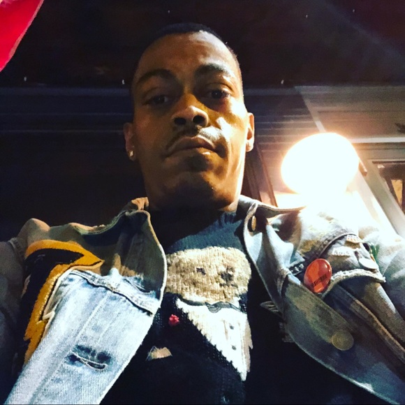 π― - Picture 1 of 8